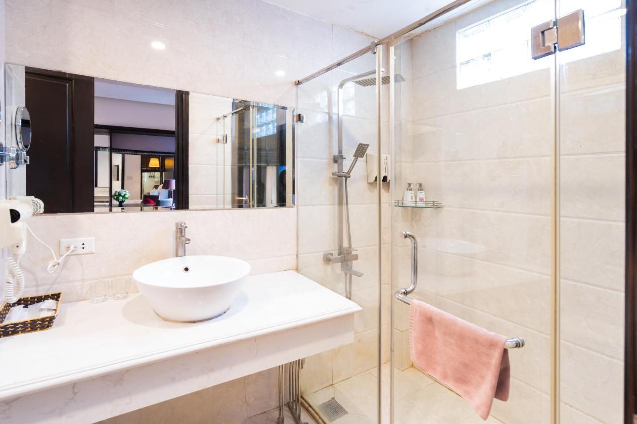 Hanoi Center Silk Charming Hotel & Travel Exteriör bild