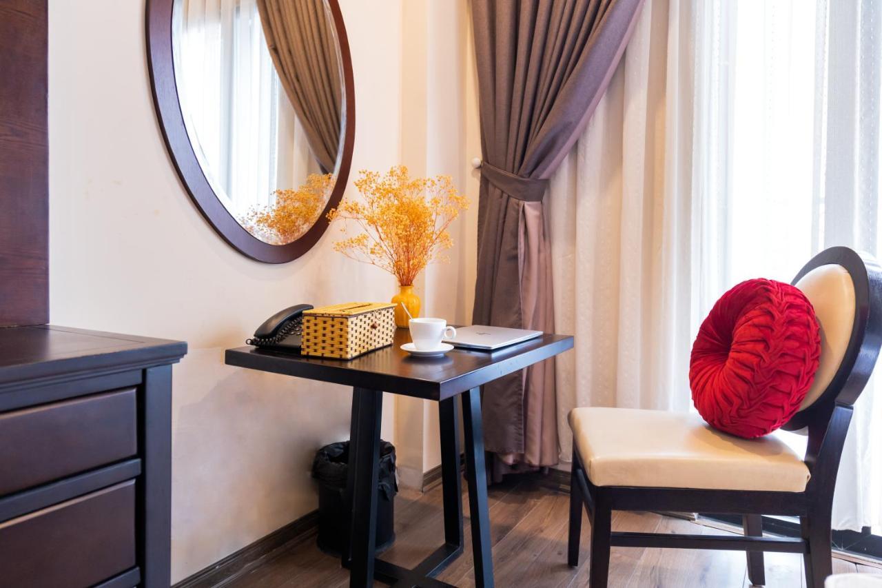 Hanoi Center Silk Charming Hotel & Travel Exteriör bild